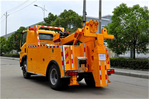 兴隆台高速路拖车费